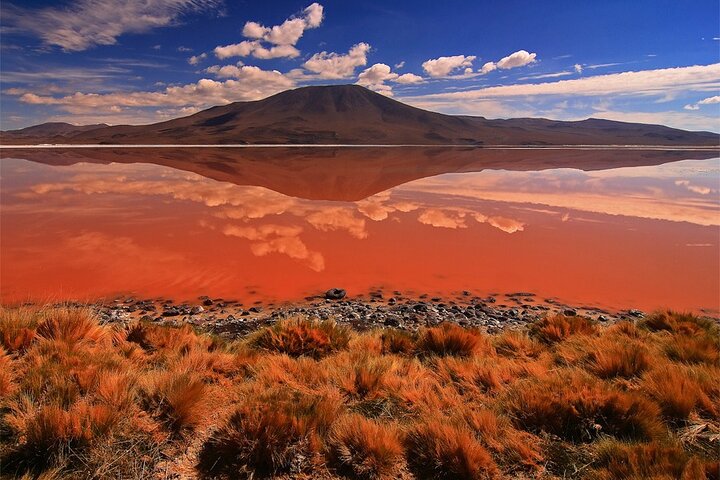 Luxury Uyuni Salt Flats 3D 2N Tour From La Paz by Air