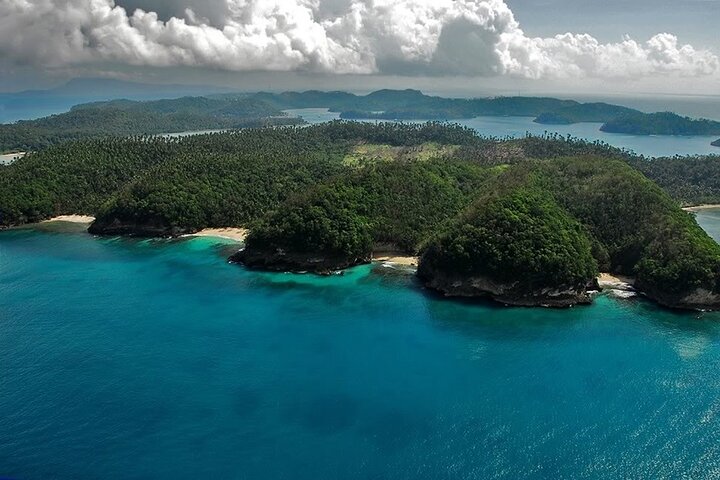 Puerto Galera Island Hopping