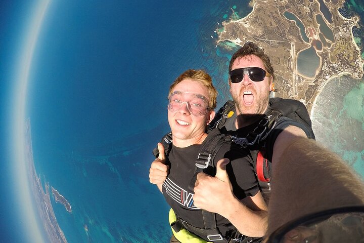 Rottnest Skydive + Perth Barrack St Ferry package