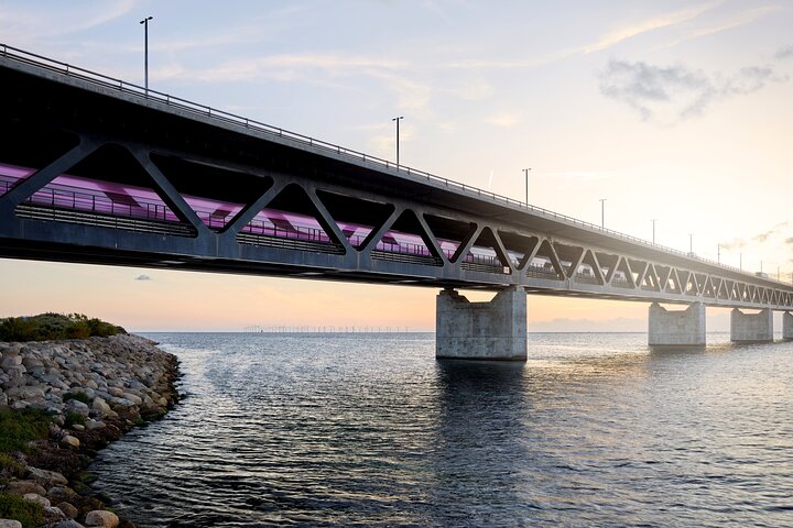 Malmö Full Day Private Trip, Sightseeing Tour & Lunch Option