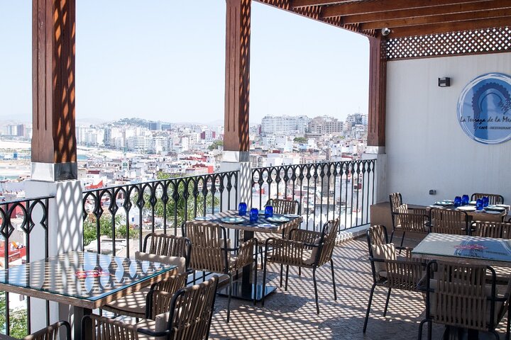 Tangier Private Tour with Ferry & Lunch from Tarifa