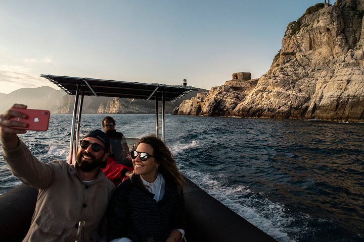 From La Spezia : boat trip in Cinque Terre, with free time ashore