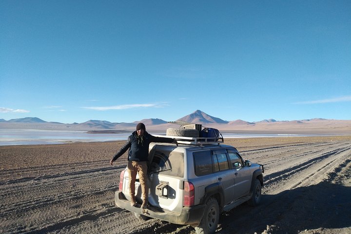 2-Days Uyuni Salt Flats including Laguna Colorada