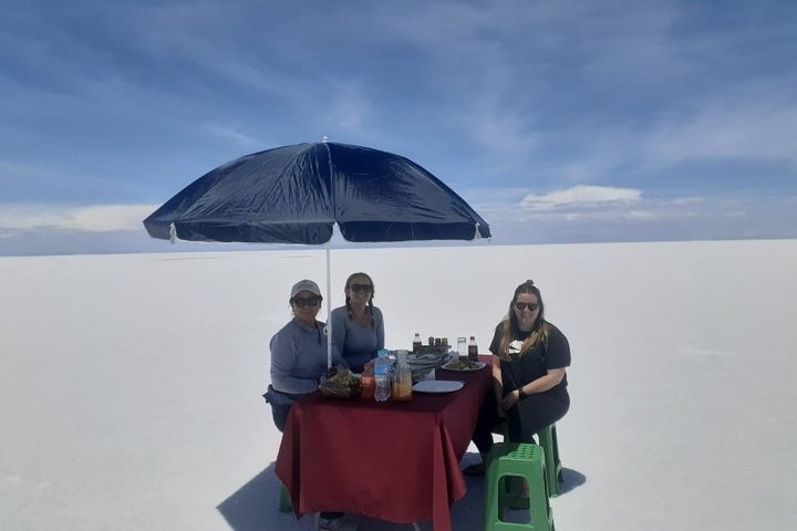 2-Days Uyuni Salt Flats including Laguna Colorada