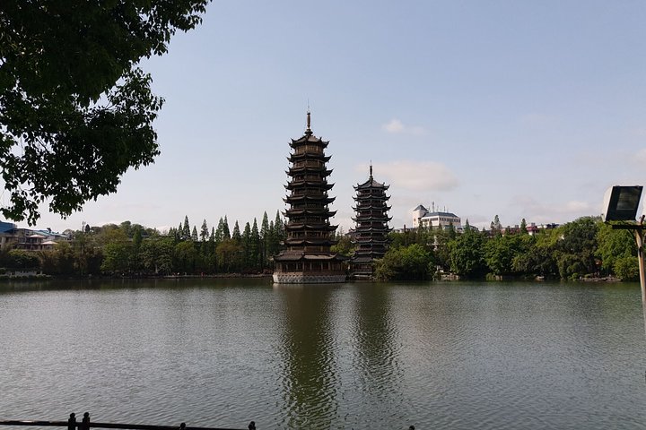 1-Day Guilin City Tour and Ends of Yangshuo from Longji Rice Terraces