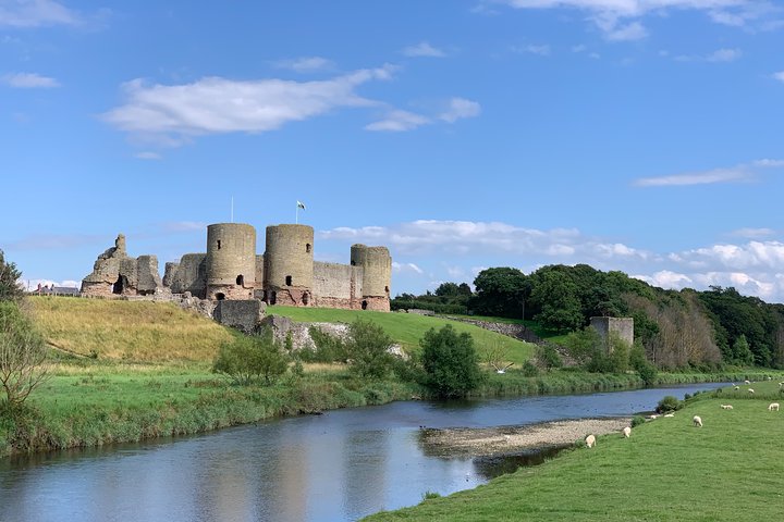Private Luxury North Wales Tour –Snowdonia & Conwy (Door-to-Door)