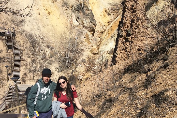 Devil's Town Day Tour