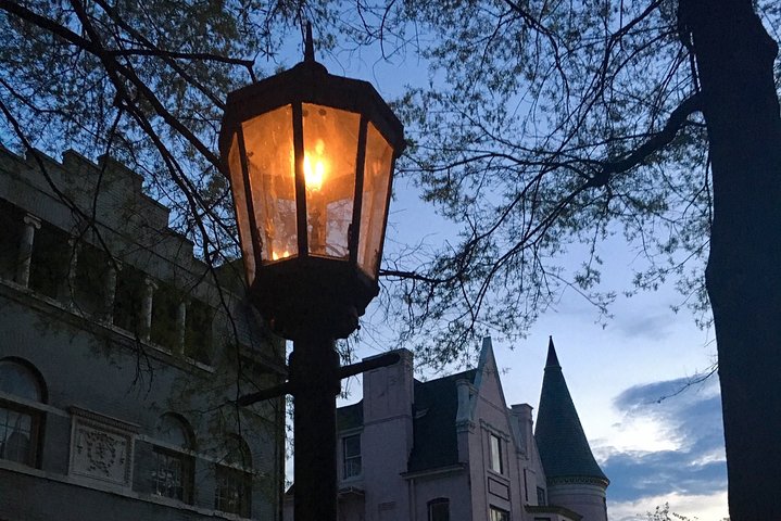 Old Louisville Ghost Tour as Recommended by The New York Times @ 4th and Ormsby