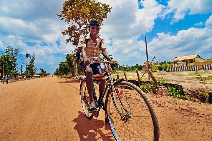 Cycling from Jaffna City