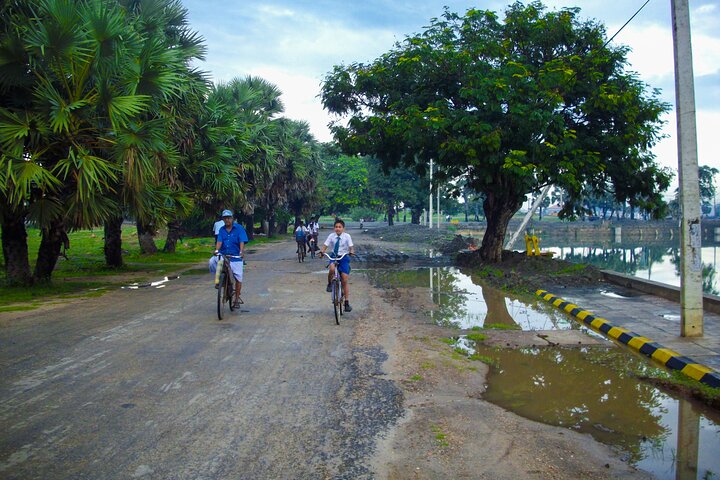 Cycling from Jaffna City