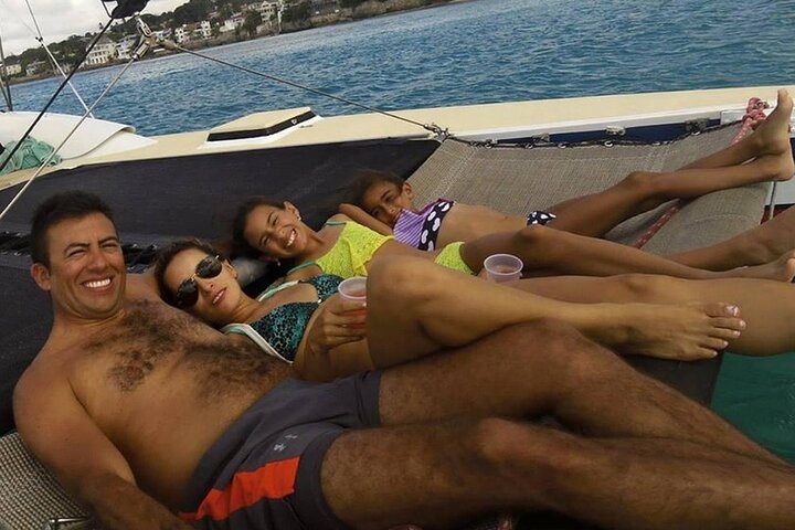 Barbados Catamaran Snorkel Cruise with Lunch and Open Bar