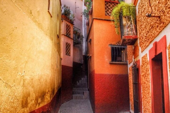 Private History & City Walking Tour of Guanajuato