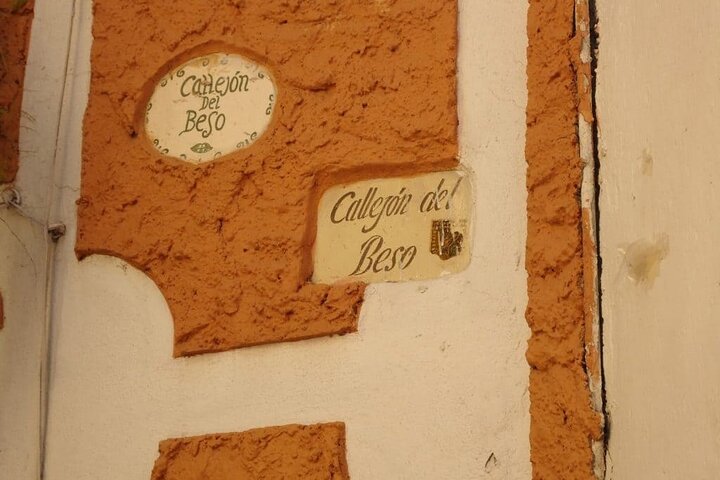 Private History & City Walking Tour of Guanajuato
