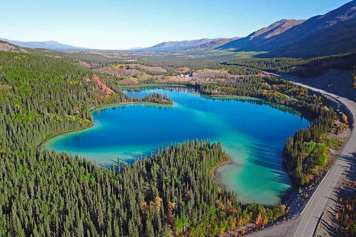 Yukon Gold Experience feat. Emerald Lake & Carcross