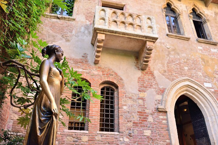 day Trip from Verona to Lake Garda
