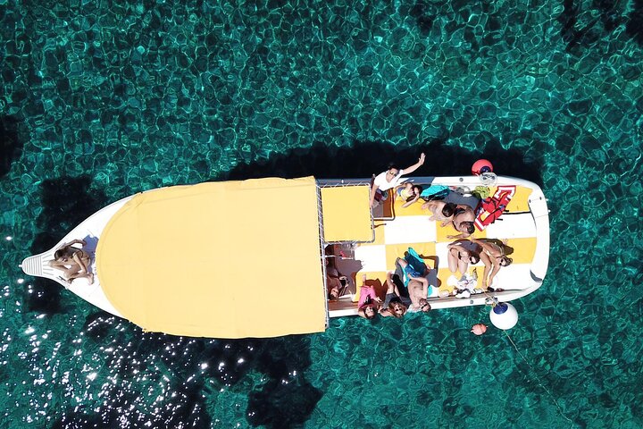 Blue Cave and Hvar Boat Tour: Small-Group from Split or Brac