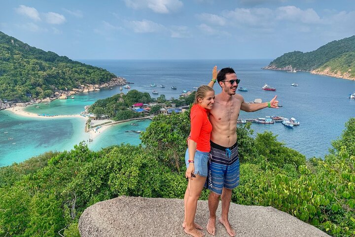 Snorkel Trip to Koh Nangyuan and Bays of Koh Tao By The Oxygen