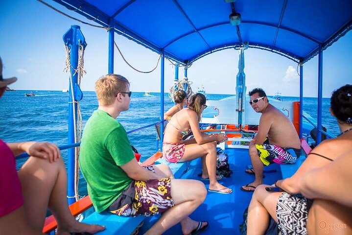 Snorkel Trip to Koh Nangyuan and Bays of Koh Tao By The Oxygen