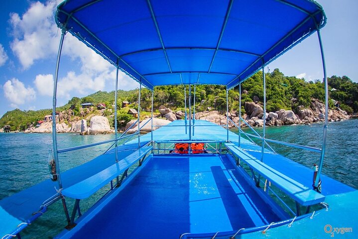Snorkel Trip to Koh Nangyuan and Bays of Koh Tao By The Oxygen