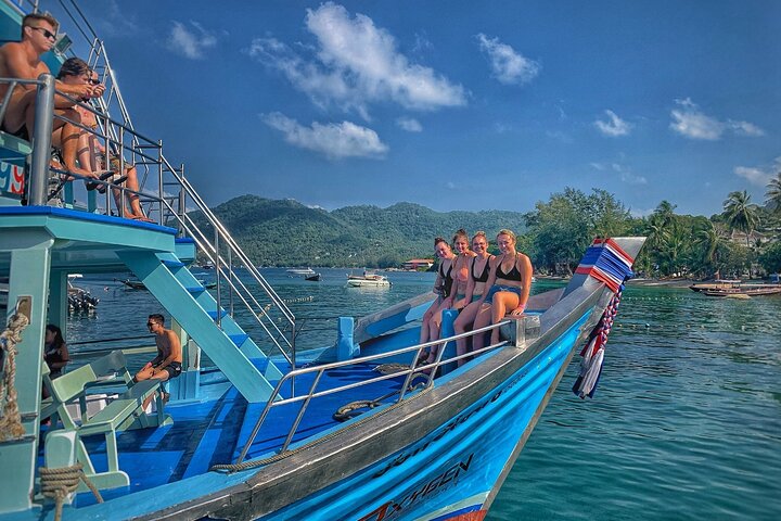 Snorkel Trip to Koh Nangyuan and Bays of Koh Tao By The Oxygen