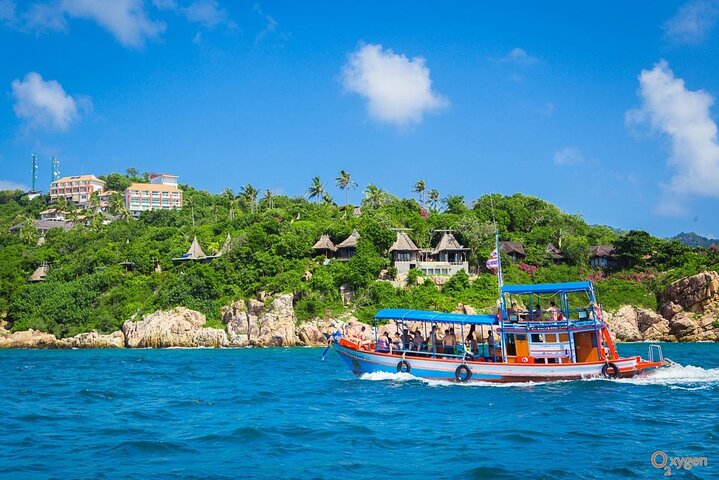 Snorkel Trip to Koh Nangyuan and Bays of Koh Tao By The Oxygen