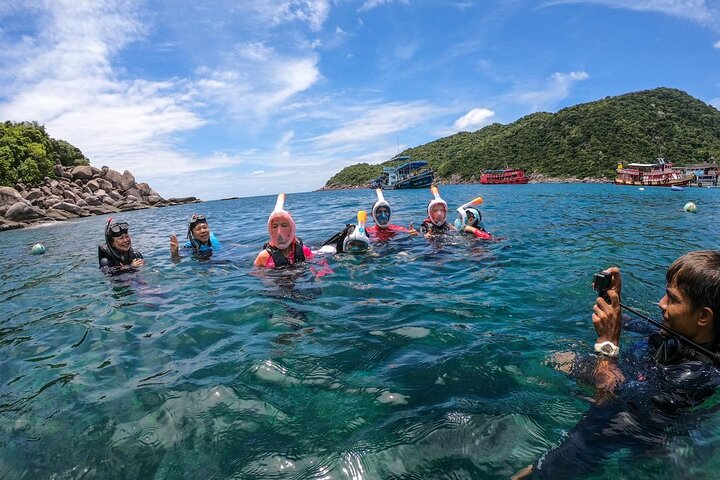Snorkel Trip to Koh Nangyuan and Bays of Koh Tao By The Oxygen