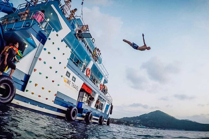 Koh Tao Snorkeling Tour to Hidden Bays and Koh Nang Yuan