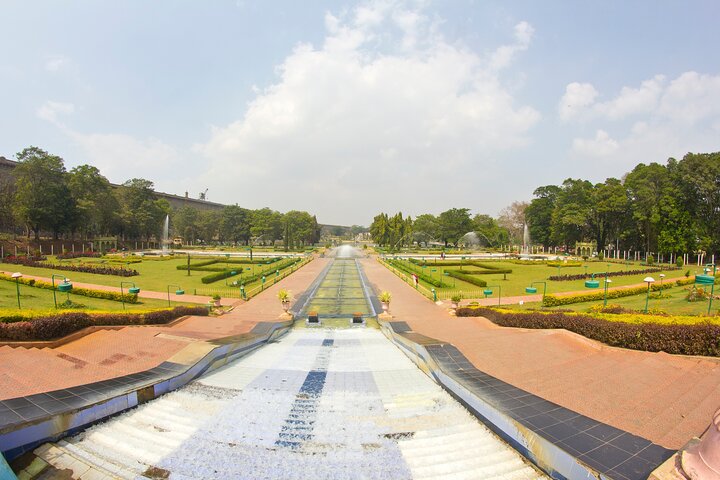 Best of Mysore (Guided Full Day City Sightseeing Tour by Car)