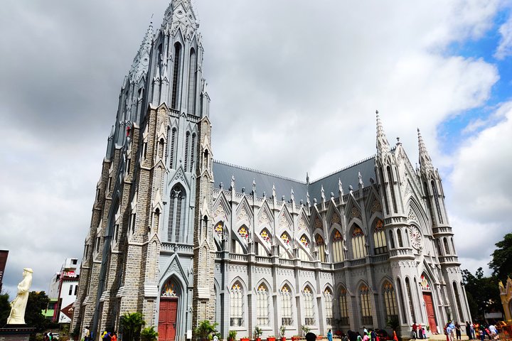 Best of Mysore (Guided Full Day City Sightseeing Tour by Car)