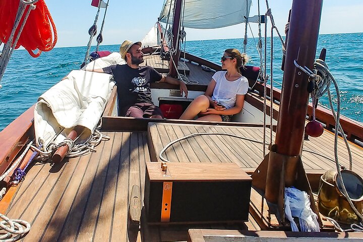 Private Traditional Sailboat Tour of the Conero Riviera