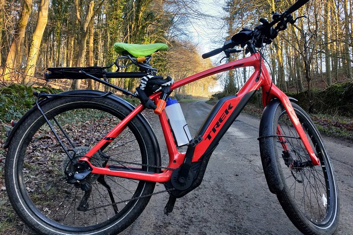 Cotswolds Electric Bike One Day Private Tour starts near Oxford