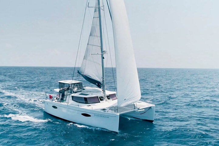 Overnight Yacht Vacation in Jaffna