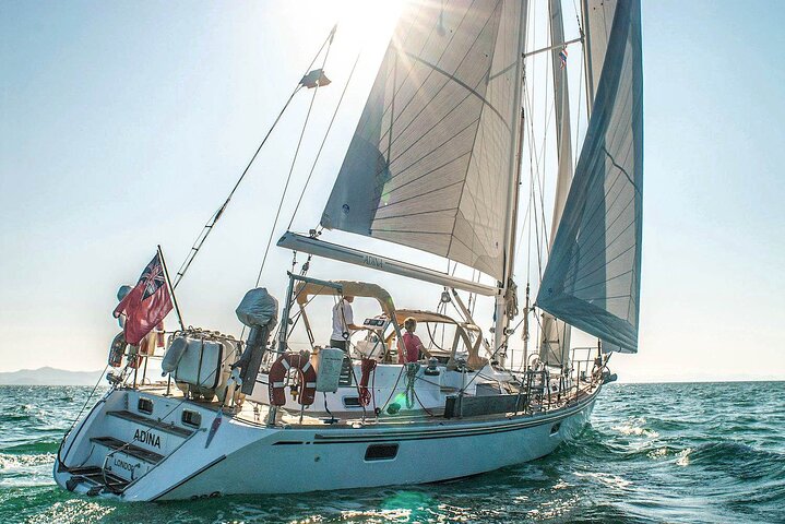 Overnight Yacht Vacation in Jaffna