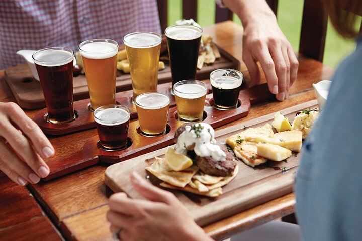 Craft Beer Excellence: Sunshine Coast Private Brewery Tour