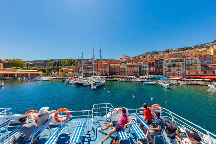 Mediterranean Coastal Sightseeing Cruise from Nice