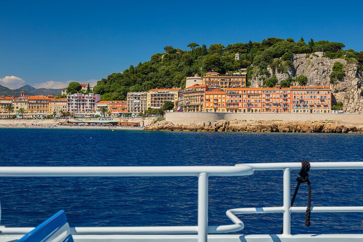 Mediterranean Coastal Sightseeing Cruise from Nice