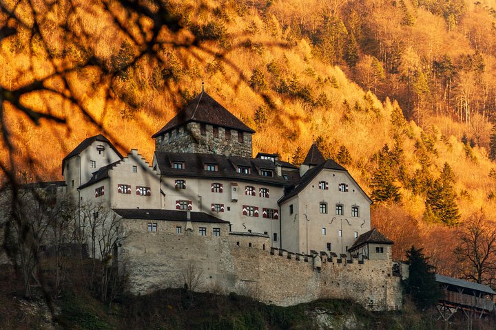 Explore the Instaworthy Spots of Vaduz with a Local
