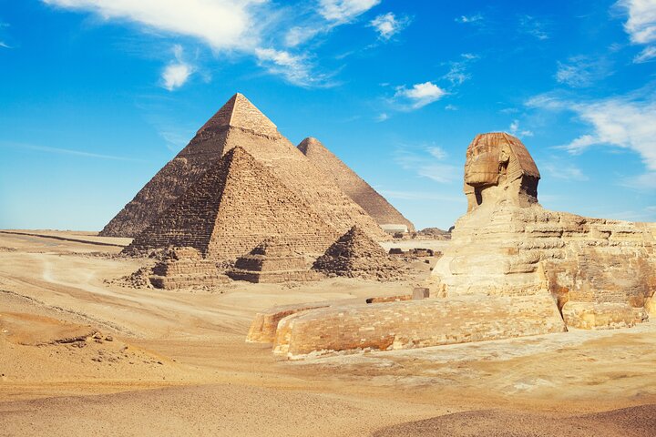Private Transfer from El Alamein to El Cairo (CAI) Airport