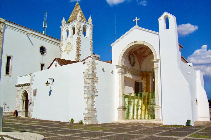 Walking Tour in Estremoz