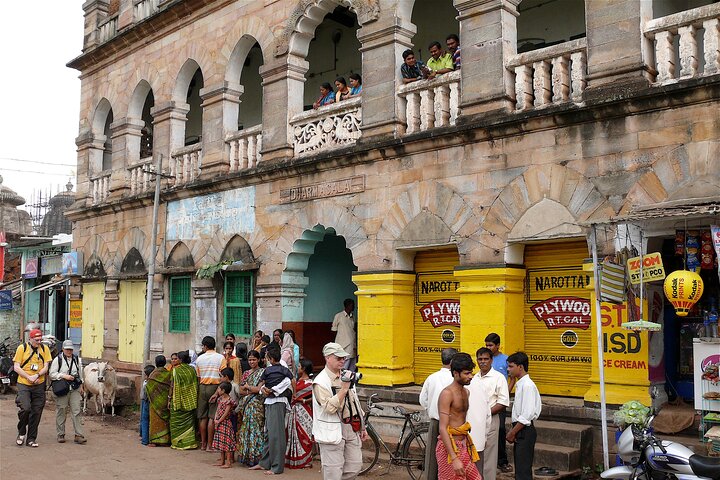 Heritage & Cultural Walk of Bhubaneswar (2 Hours Guided Walking Tour)
