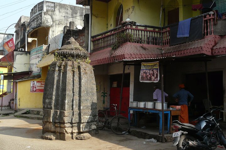 Heritage & Cultural Walk of Bhubaneswar (2 Hours Guided Walking Tour)