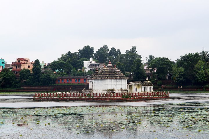 Heritage & Cultural Walk of Bhubaneswar (2 Hours Guided Walking Tour)