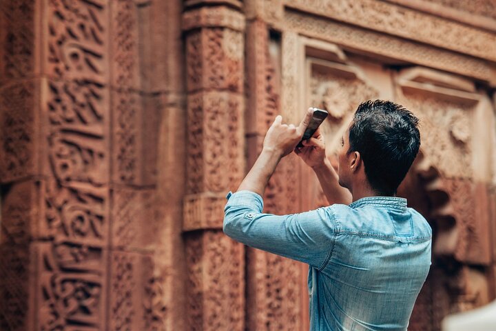 Best of Khajuraho (Guided Halfday Sightseeing Tour by Car)