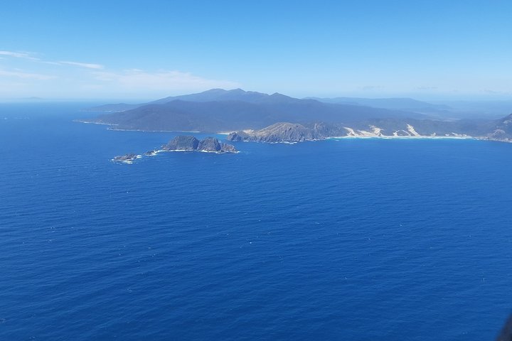 Full Island Scenic Flight
