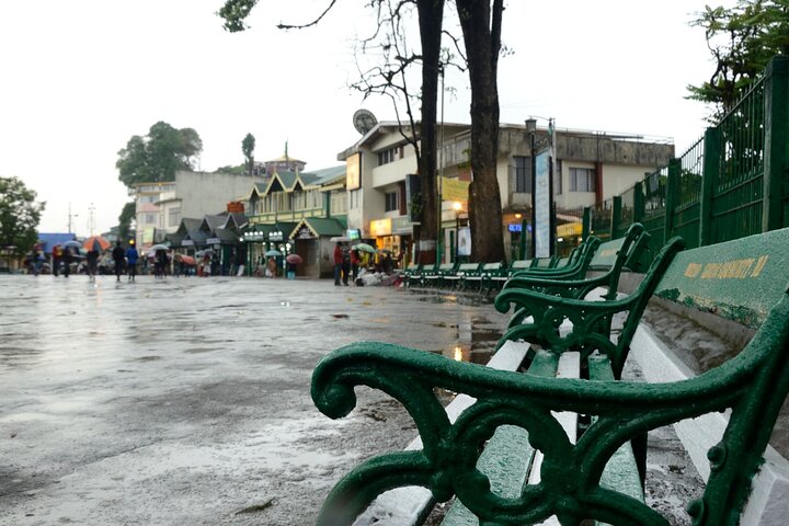 Heritage & Cultural Walk of Darjeeling (2 Hours Guided Walking Tour)