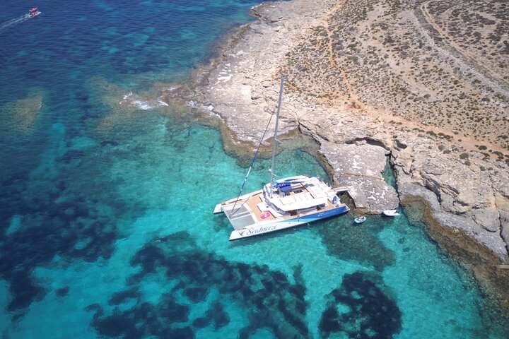 Blue Lagoon, Beaches and Bays Catamaran Sailing Tour