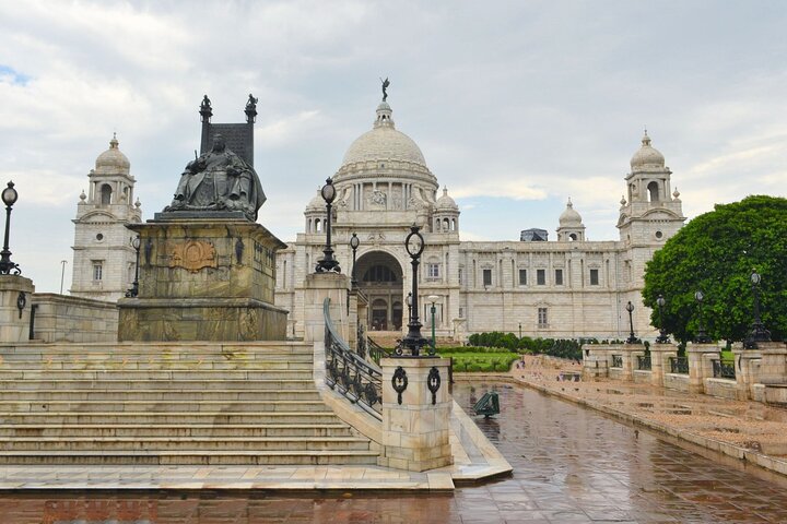 Kolkata Colonial Walk (2 Hours Guided Walking Tour)