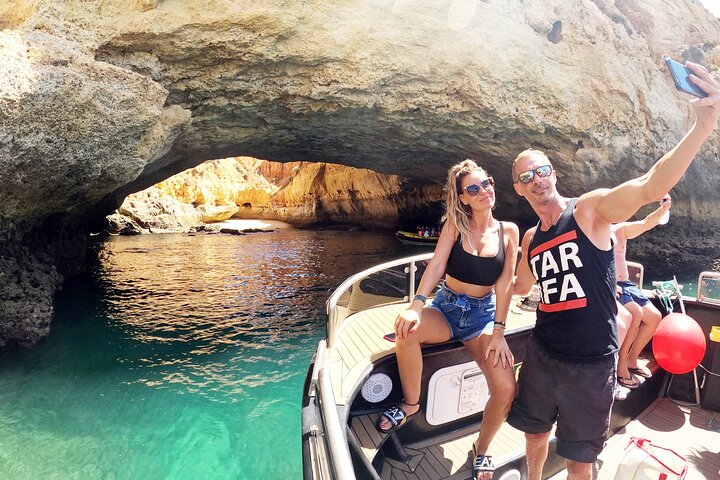 Catamaran Tour to Benagil Caves