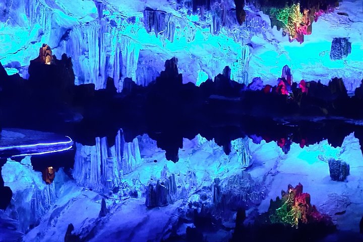 1-Day Guilin City Tour and Ends of Yangshuo from Longji Rice Terraces