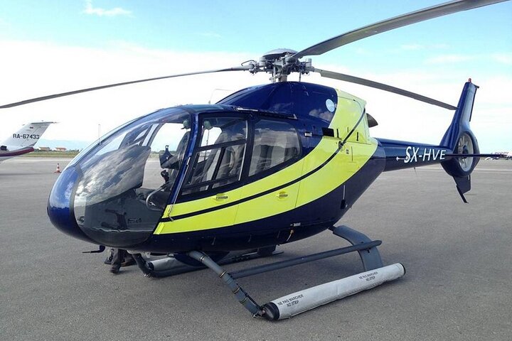 Private Helicopter Transfer from Spetses to Santorini